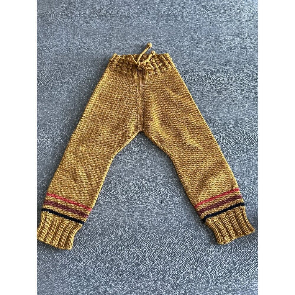 Misha & Puff Marigold Snowy Day Leggings  2/3 EUC